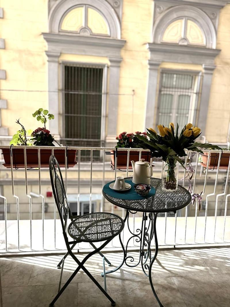B&B Cappella Vecchia 11 Napoli Exterior foto